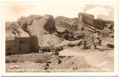 Pueblo and gateway